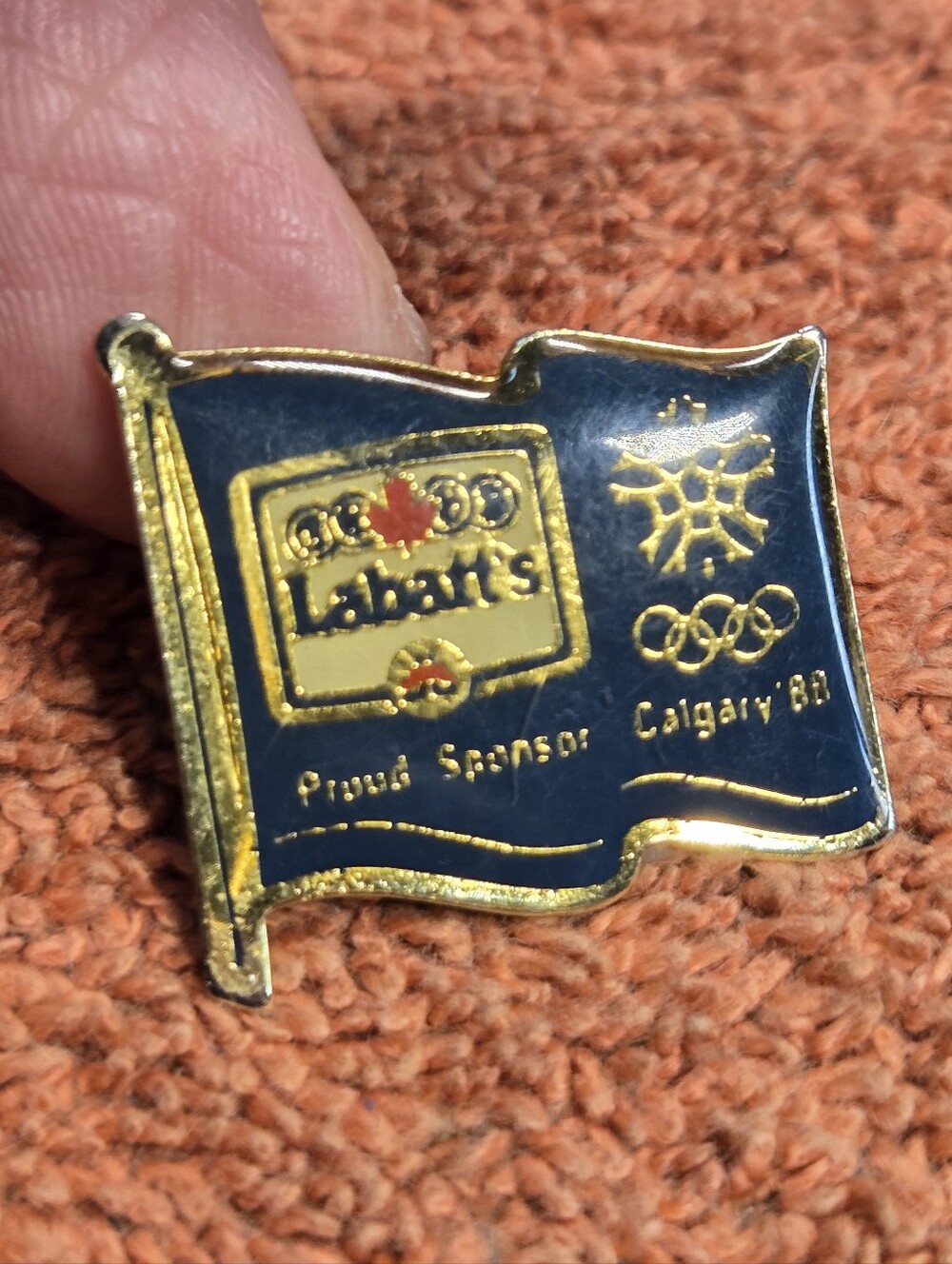 Labatt's Calgary '88 Olympics Sponsor Lapel Pin